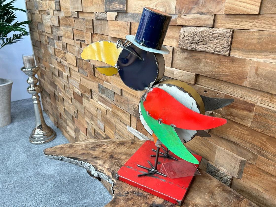 Dekoskulptur "Rabe" ca. H55 x L23 x B52 cm aus recyceltem Metall