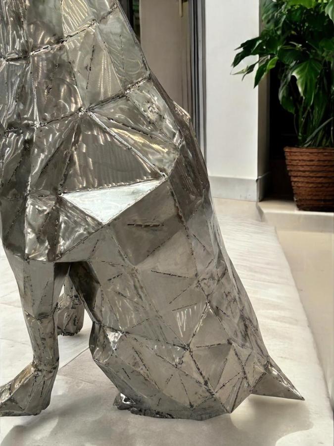 Skulptur Hund aus Eisen 120 cm