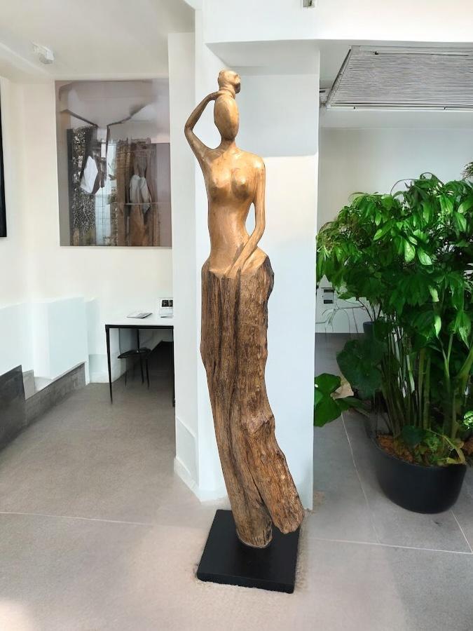 Holzskulptur Raumtrenner Teakholz