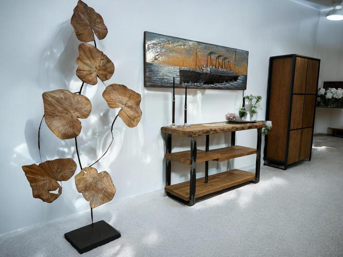 Dekoration Leaves aus Holz mit Stahl freistehend