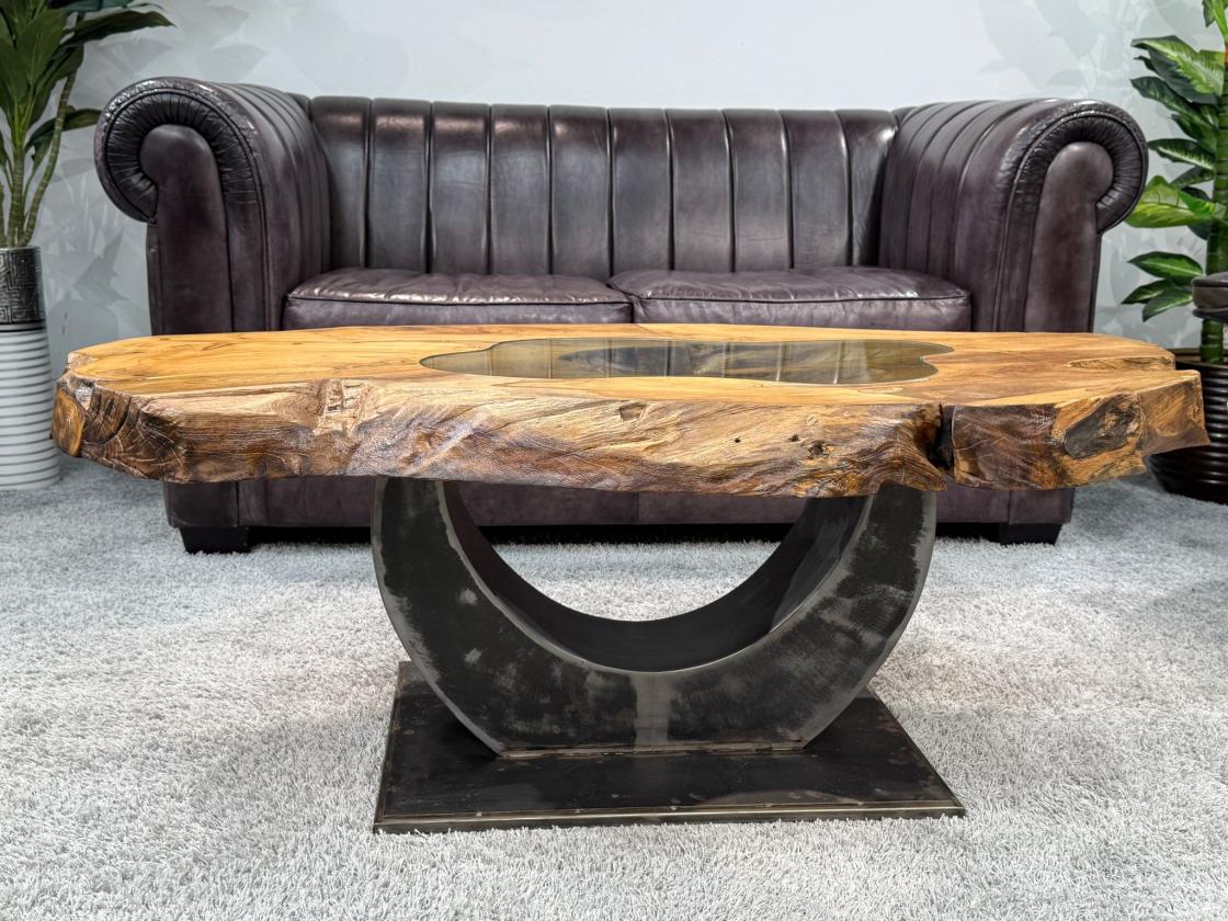 Einmaliger Couchtisch aus Teak Baumscheiben und Glas