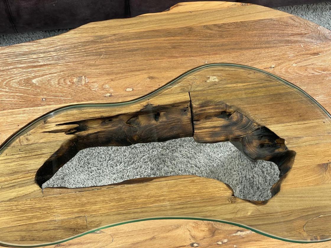 Design-Couchtisch "Atoll", oval, ca. 98 x 55-65 x 50 cm, aus recyceltem Holz
