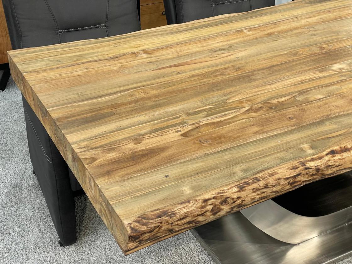 Vollmassiver Wohnzimmertisch aus recyceltem Teakholz 220cm