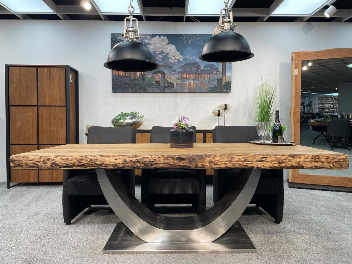 Vollmassiver Wohnzimmertisch aus recyceltem Teakholz 220cm