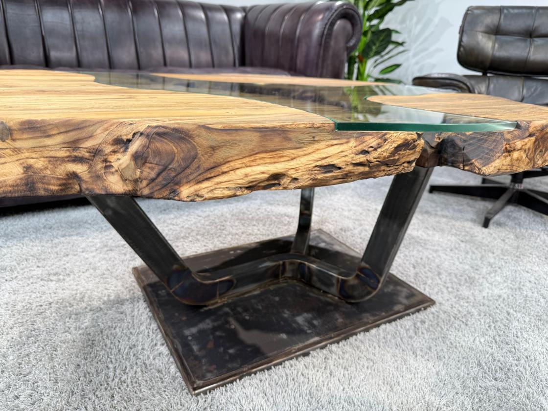Wohnzimmertisch aus Holz edler Couchtisch Designtisch
