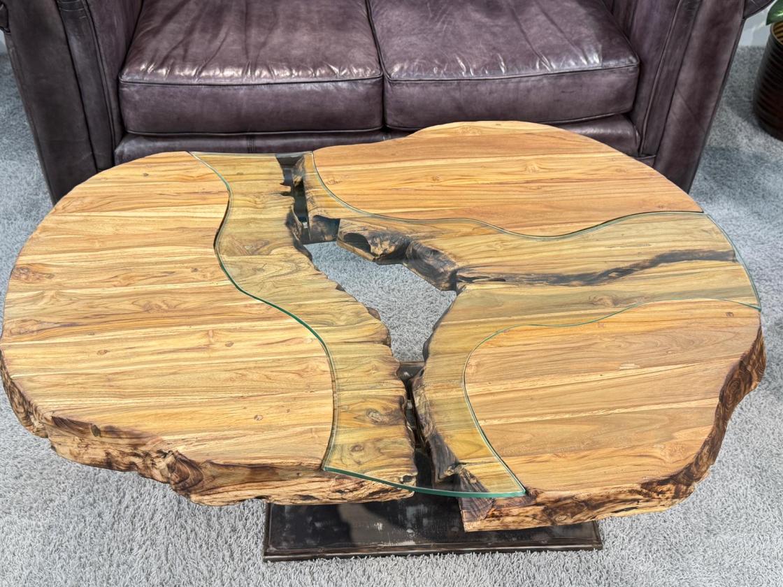 Wohnzimmertisch aus Holz edler Couchtisch Designtisch