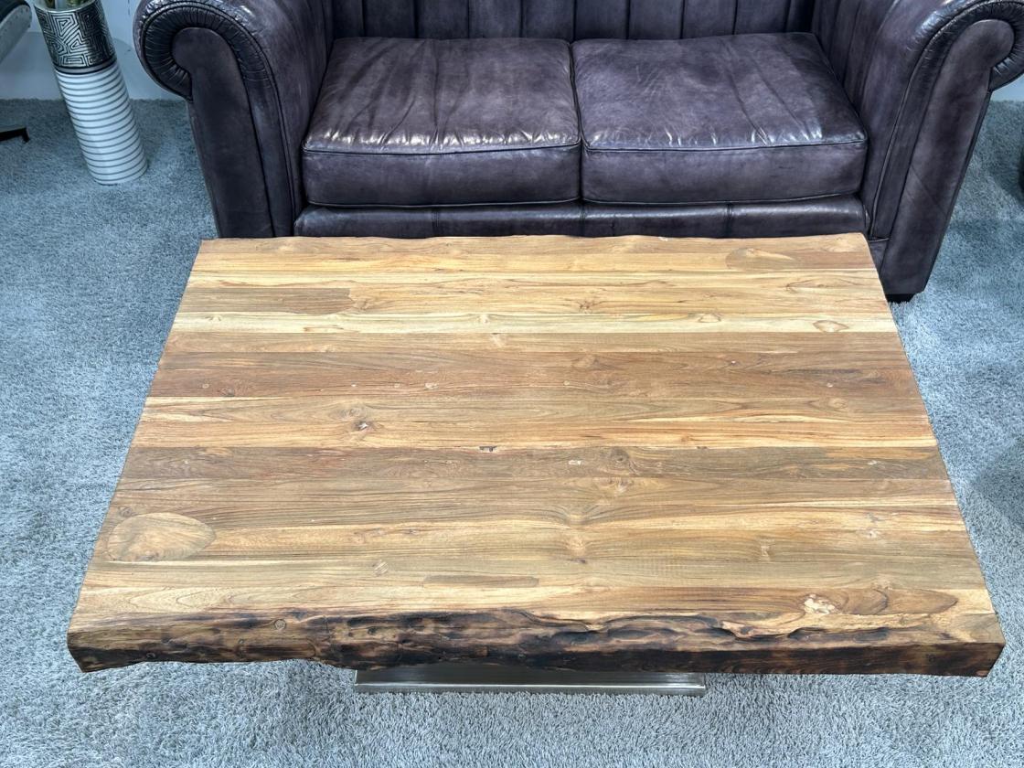 Massiver Couchtisch Holz mit Edelstahl modern rustikal Massivholz
