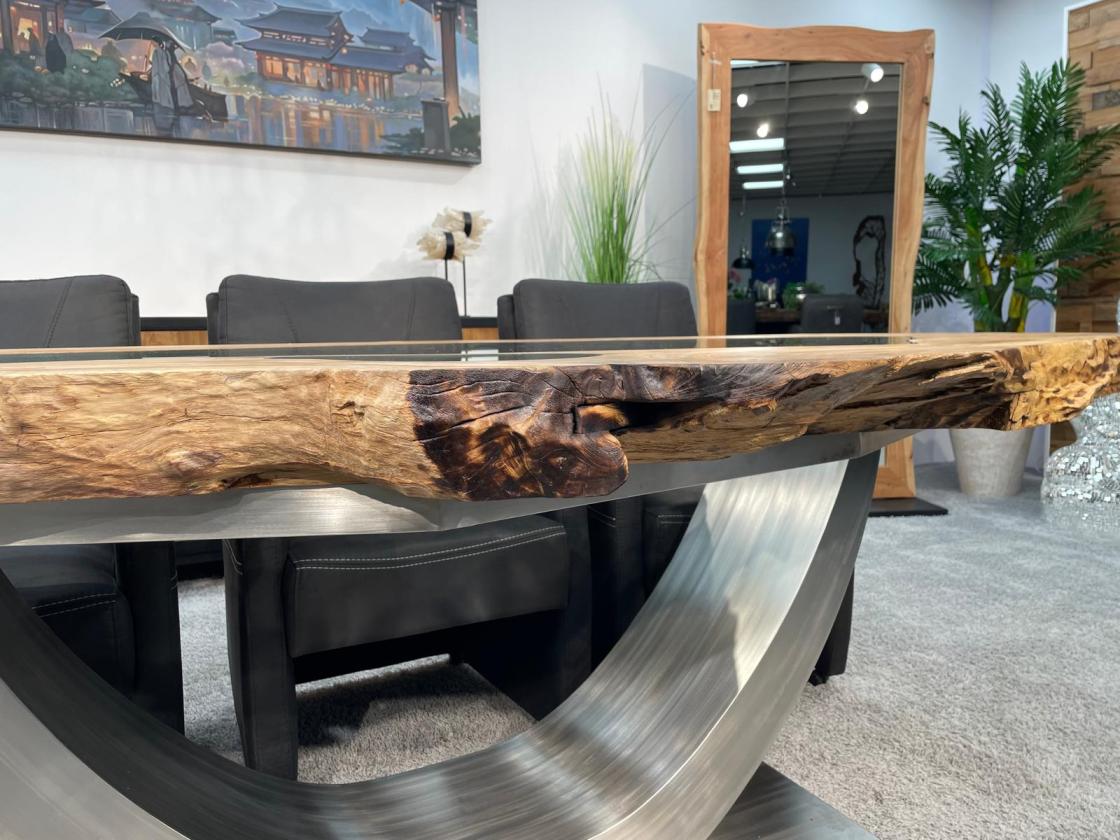 Esstisch Expression aus Teakholz mit Glaseinlagen und Edelstahlgestell