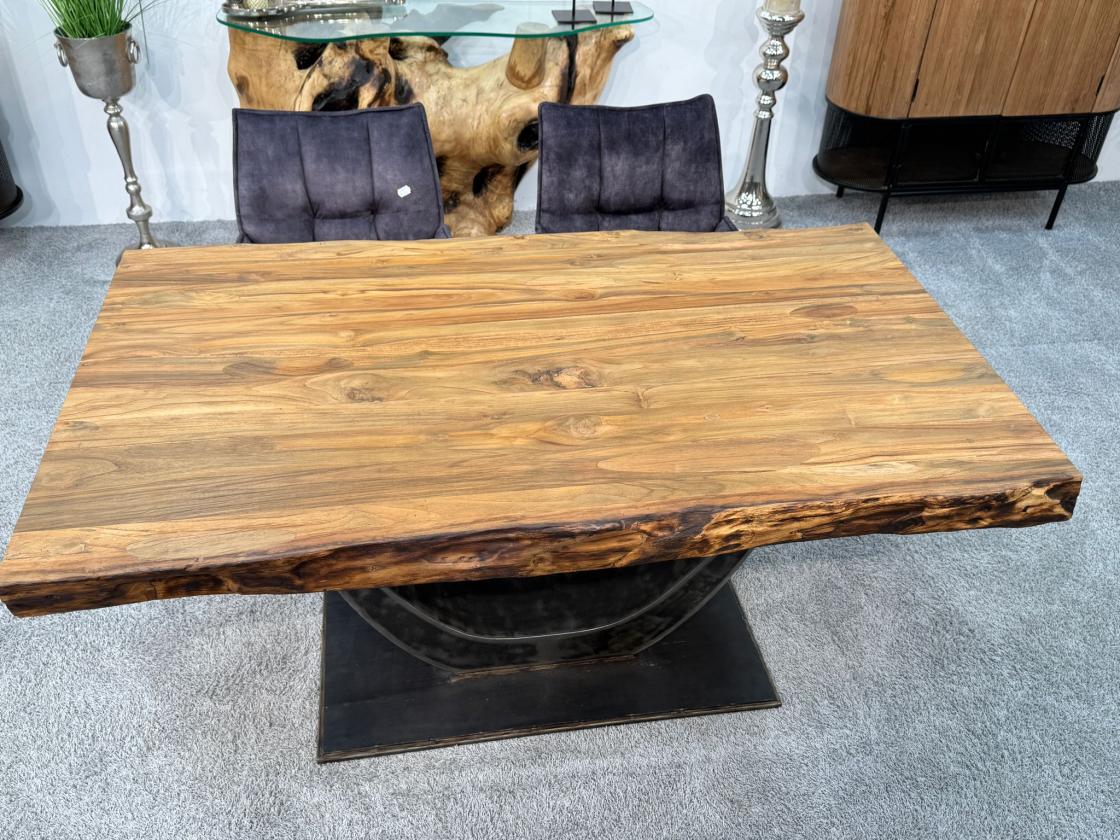 Esstisch für 6 Personen "Deep Island" ca. 160 x 90 x 78 cm aus recyceltem Holz