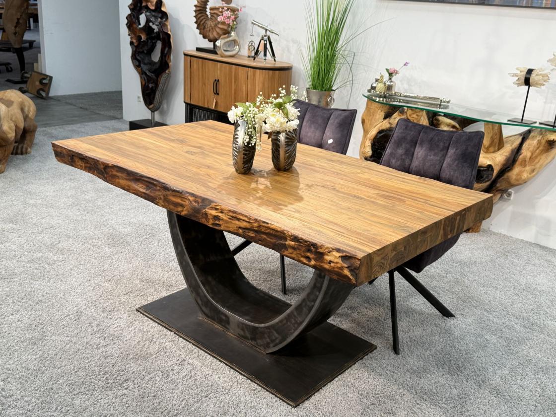 Esstisch aus recyceltem Holz für 6 Personen, rechteckig