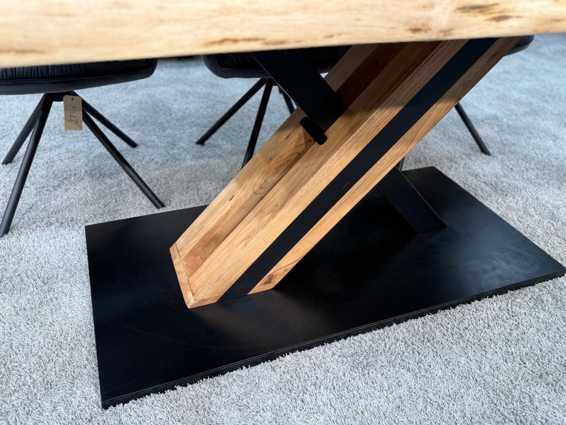 Esstisch mit Baumkante 200 x 100 cm Canyon