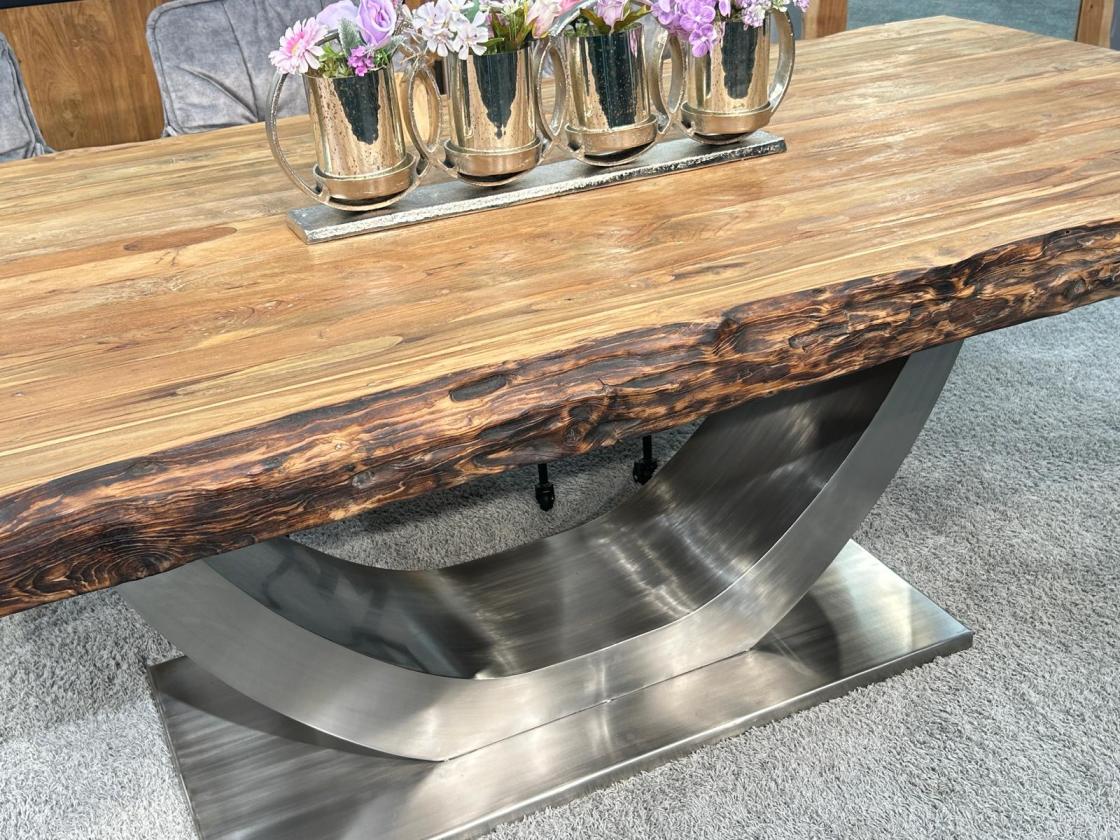 Wohnzimmertisch Deep Island 220x100 aus massivem Altholz und Edelstahl