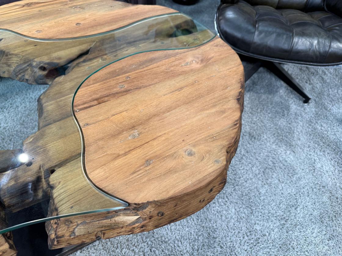 Massivholz Couchtisch mit Glaseinlage Fjord