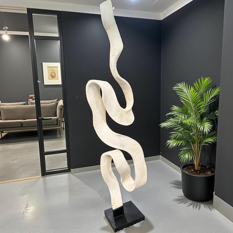 Holzskulptur Aufsteller Baumstamm 3D-Optik