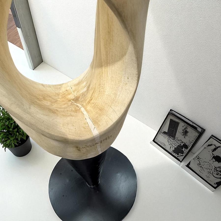 Holzskulptur Aufsteller Baumstamm 3D-Optik
