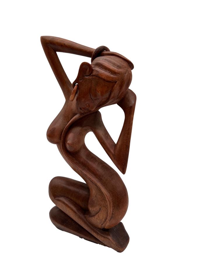 Handgeschnitzte Holzfigur Frau M