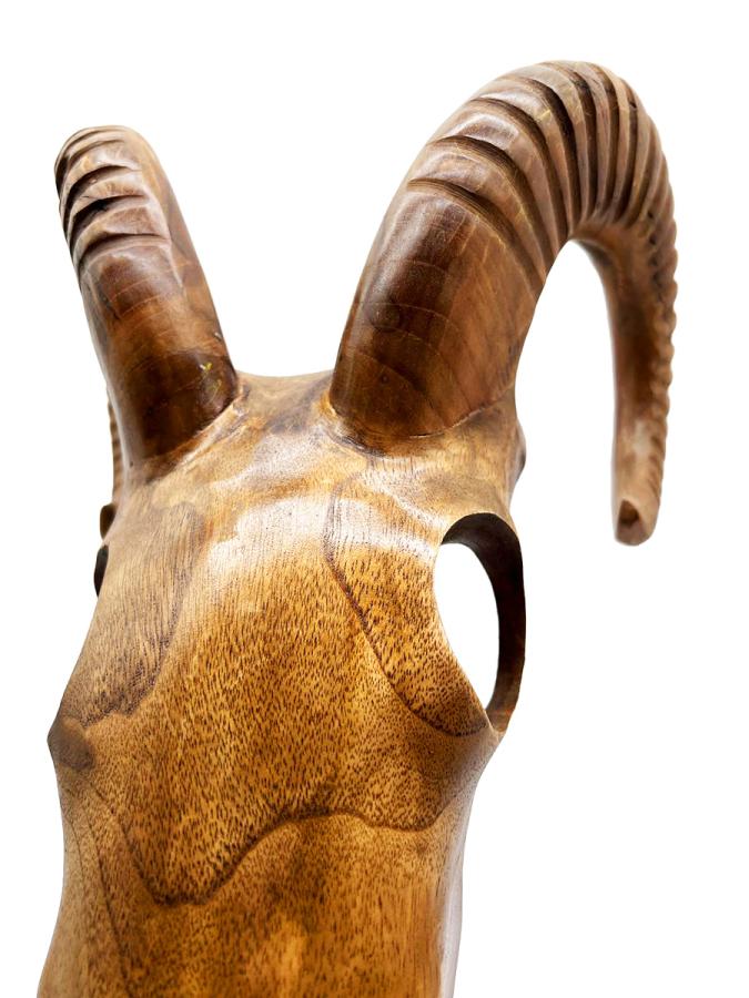 Holzskulptur Tierschädel