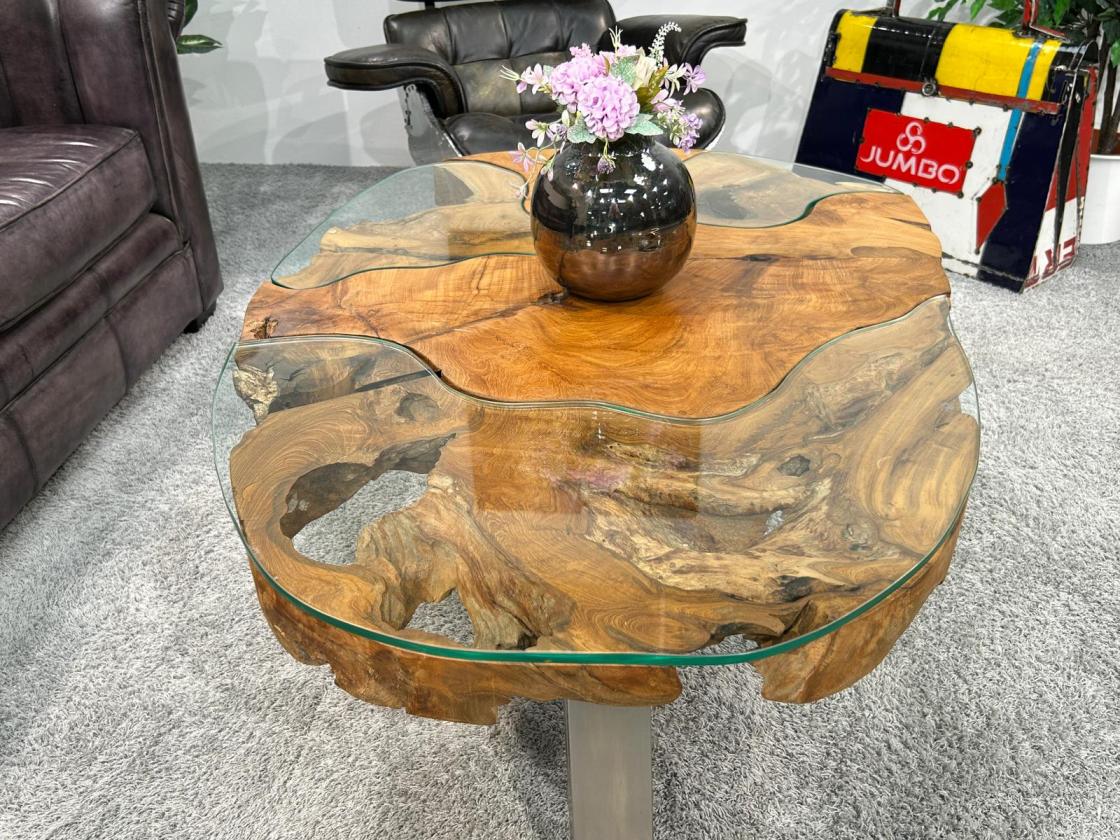 Couchtisch aus einem massiven Baumstamm Teakholz
