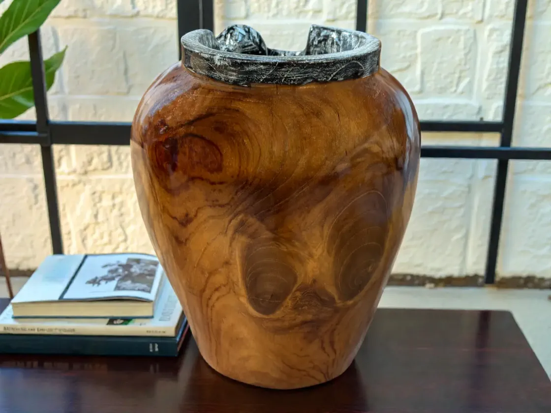 Holzvase VALENTINA, ca. 25 cm breit, 31 cm hoch, Gr. M