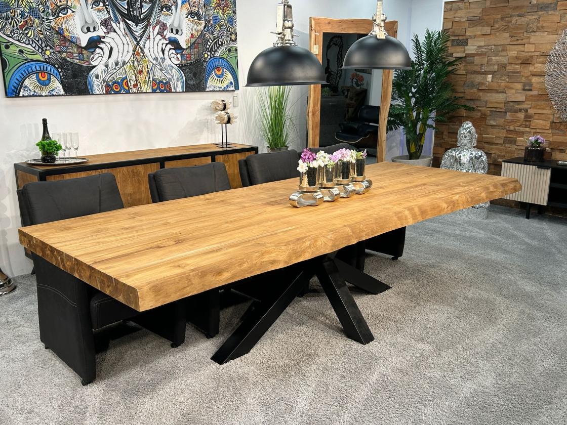 Esstisch mit Baumkante Atlanta 300 cm