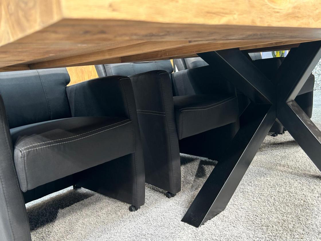 Esstisch mit Baumkante Atlanta 300 cm