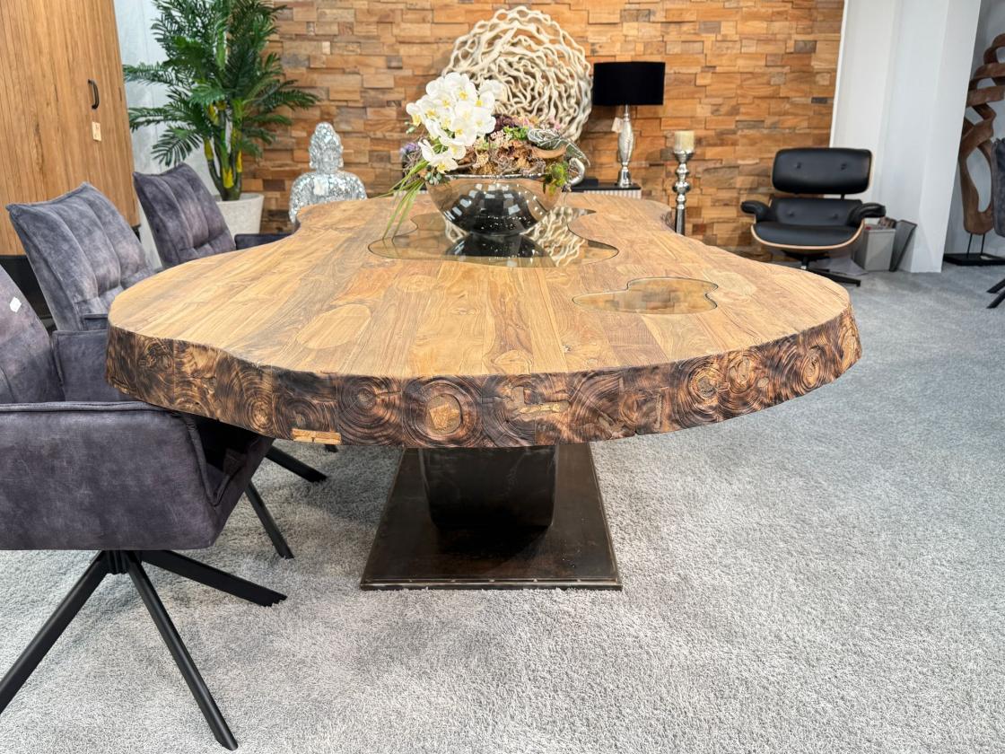 Esstisch aus Massivholz Fusion 250 cm