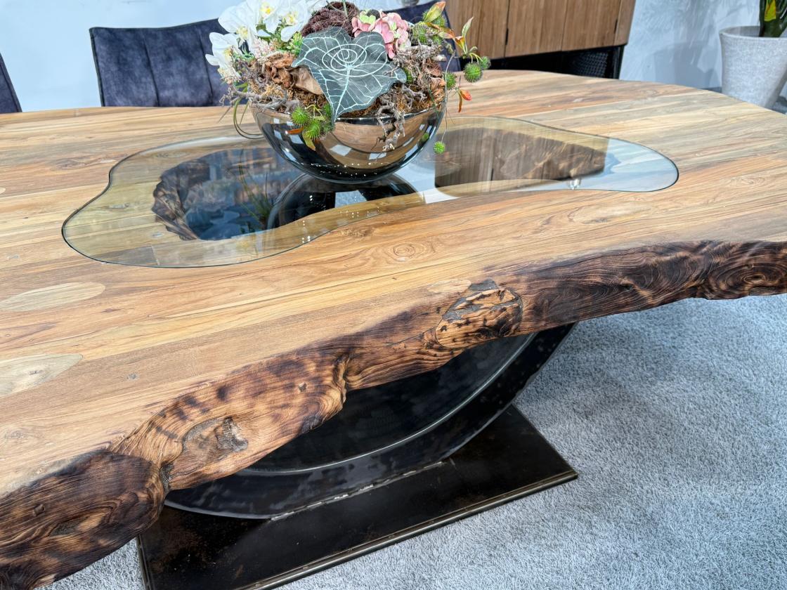 Esstisch aus Massivholz Fusion 250 cm