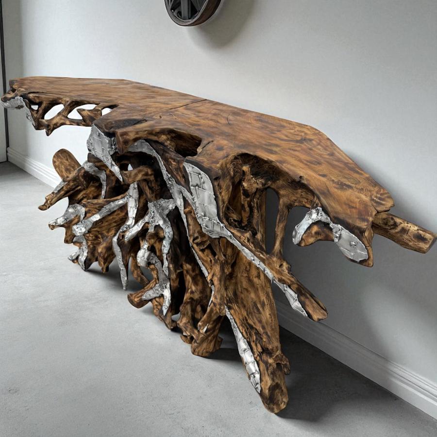 Sideboard aus einer Baumwurzel mit Aluminium
