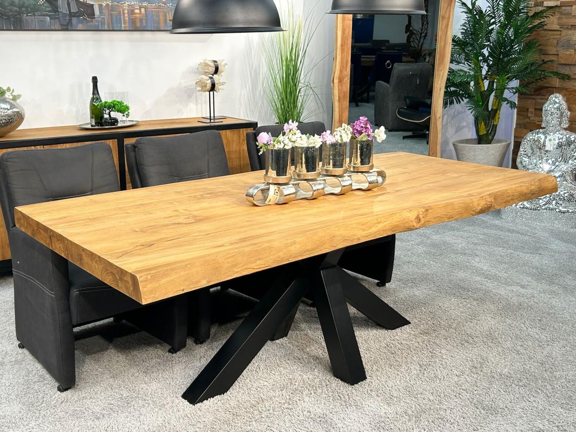 Massiver Esszimmertisch Atlanta 220 cm