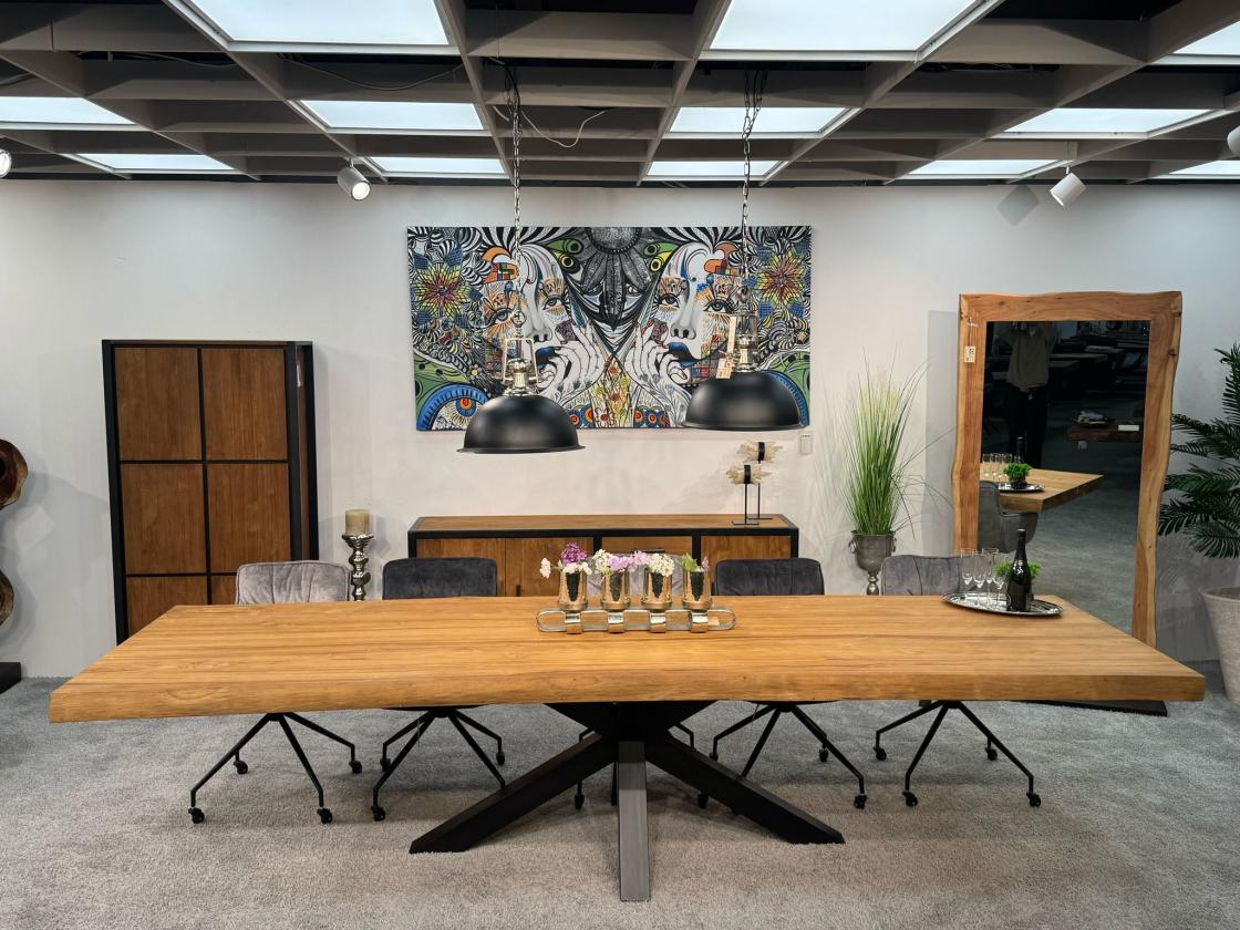 Esstisch mit Baumkante Atlanta 300 cm