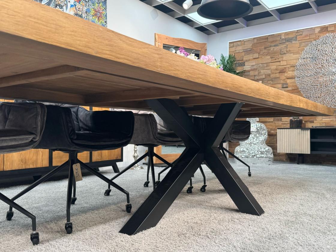 Esstisch mit Baumkante Atlanta 300 cm