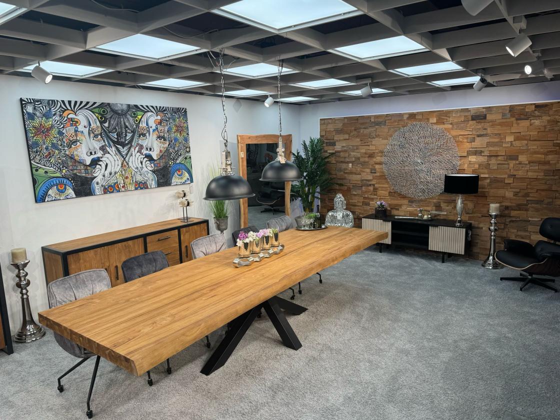 Esstisch mit Baumkante Atlanta 300 cm