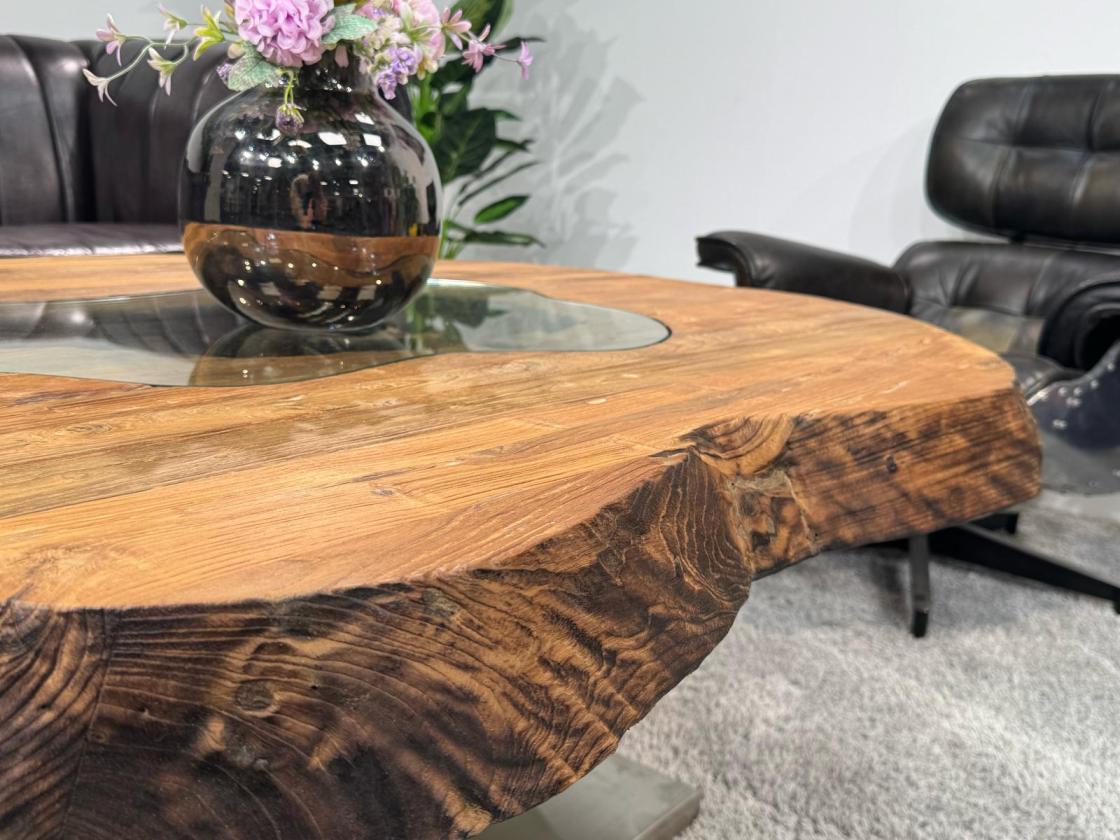 Außergewöhnlicher Couchtisch Fusion aus Holz
