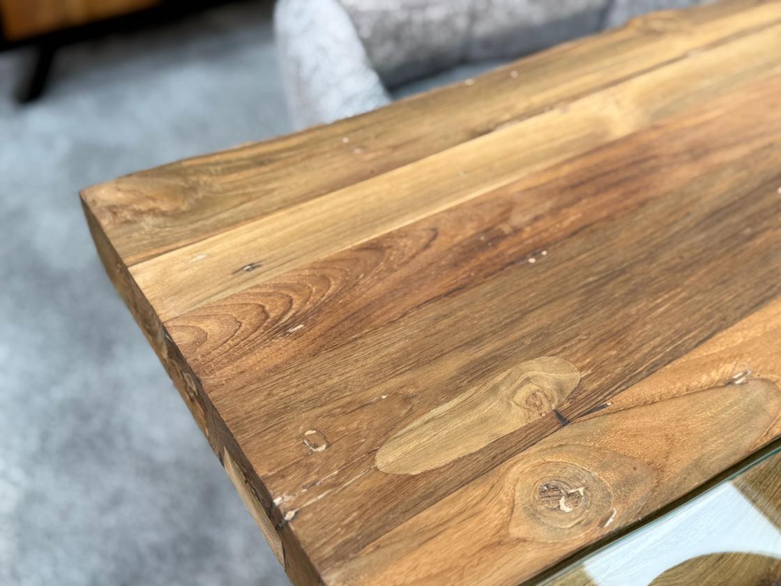 Massiver Design Esstisch mit Kufen und Glaselementen