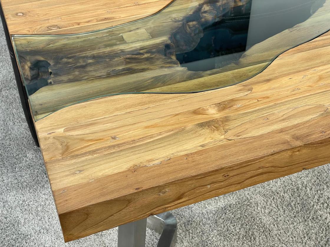 Moderner Esszimmertisch Landscape aus Altholz Holz eckig massiv Esszimmerideen