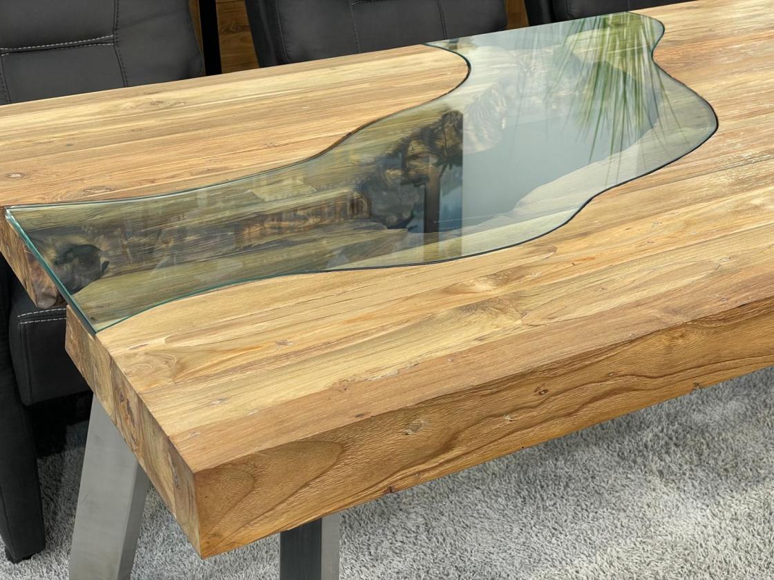 Moderner Esszimmertisch Landscape aus Altholz Holz eckig massiv Esszimmerideen