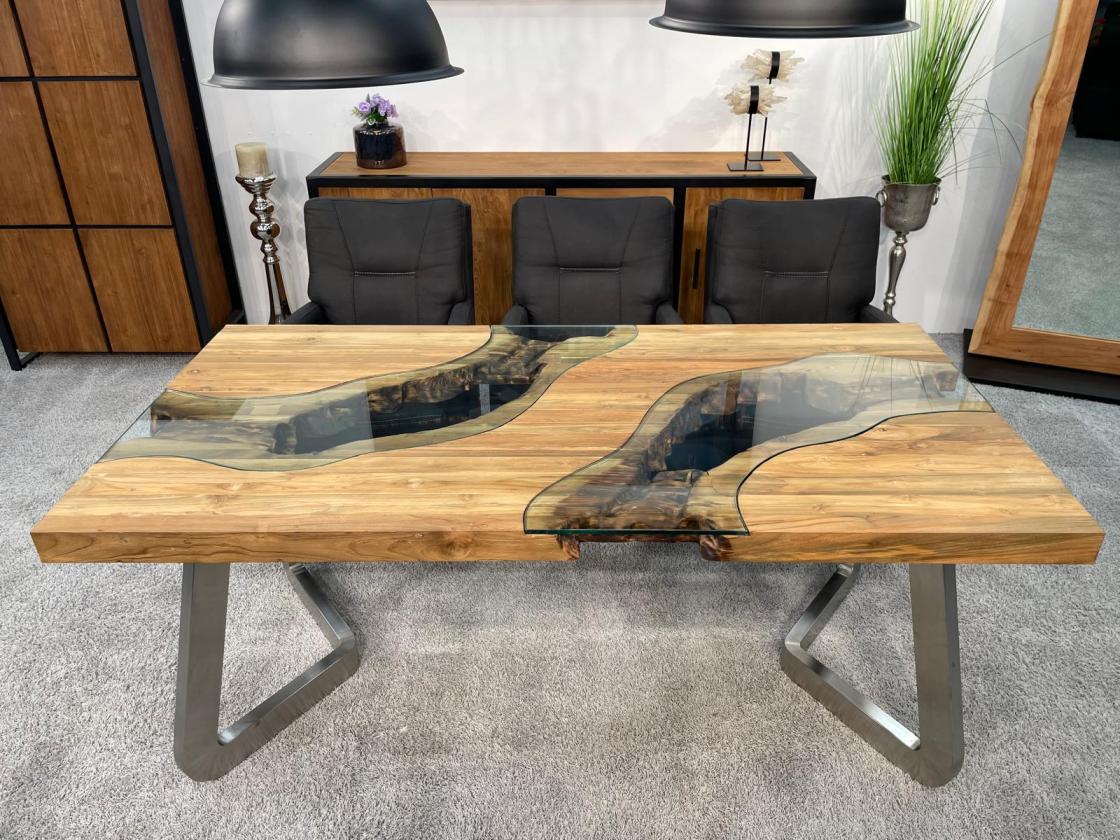 Moderner Esszimmertisch Landscape aus Altholz Holz eckig massiv Esszimmerideen