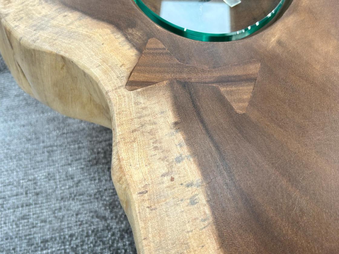 Esstisch massiv Baumstamm Baumscheibentisch