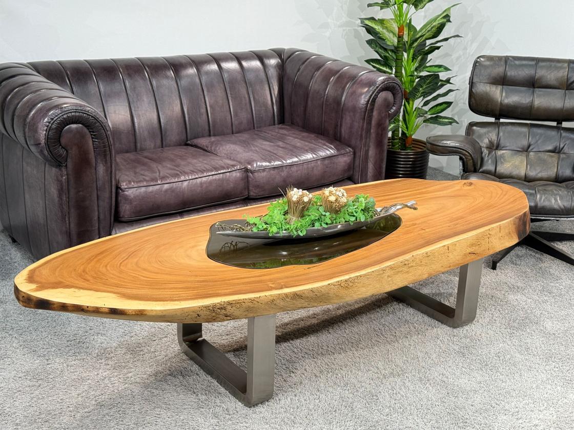 Massiver Couchtisch Baumstamm mit Metallgestell