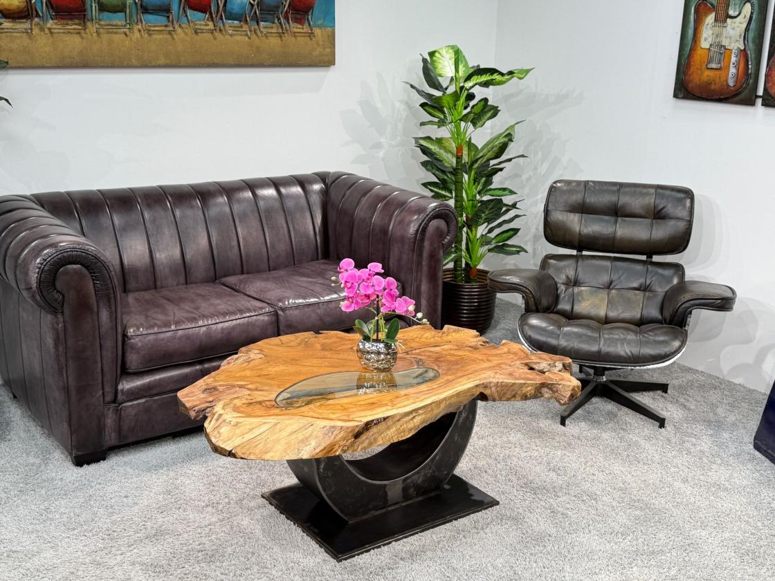 Unikat Couchtisch aus Holz Baumstamm Baumscheibe Metallfuss