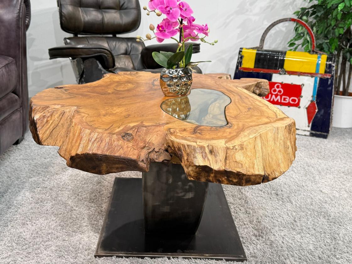 Unikat Couchtisch aus Holz Baumstamm Baumscheibe Metallfuss