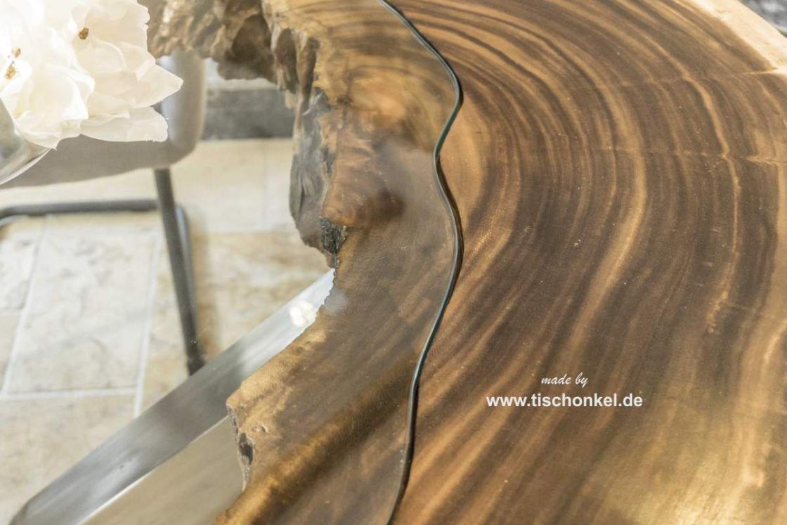 Runder Esstisch Baumstamm mit Edelstahlgestell