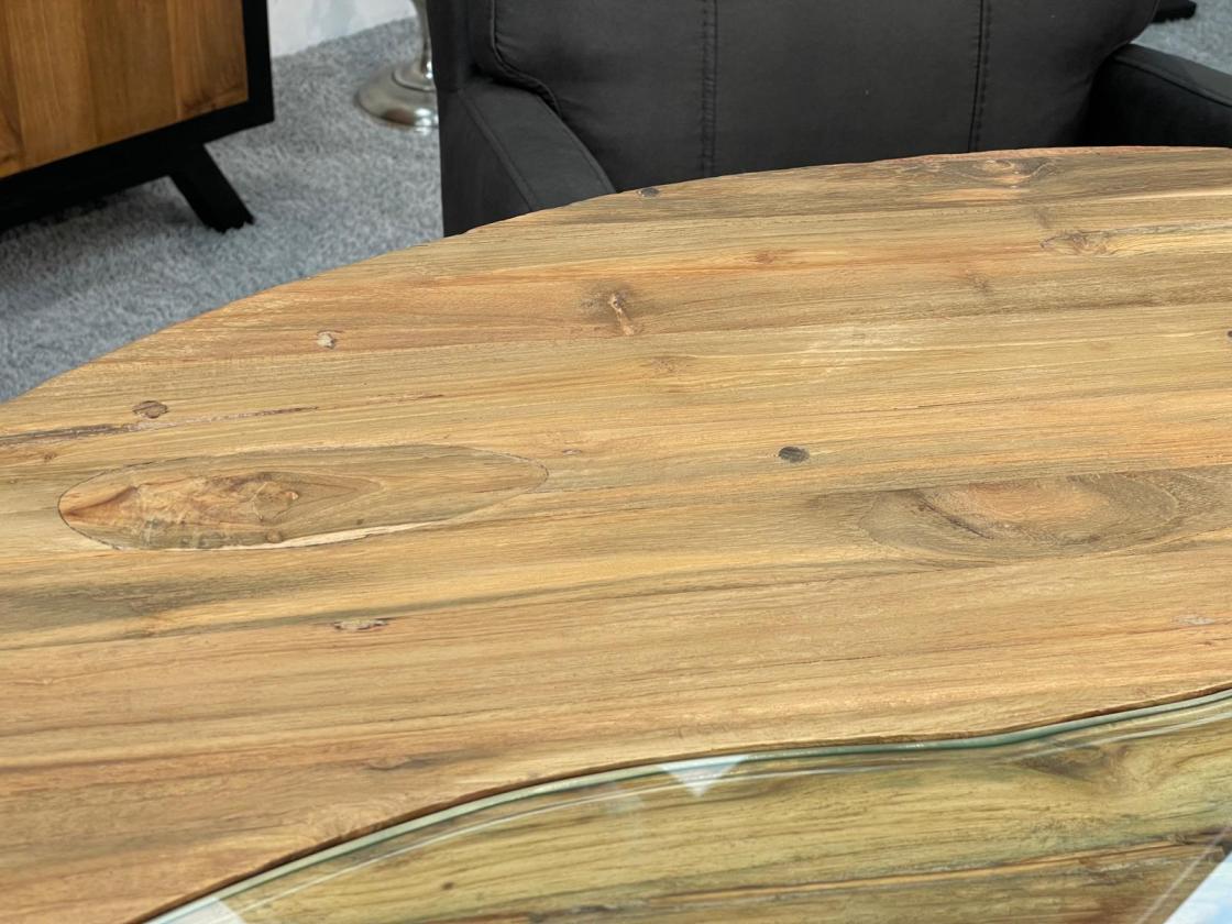 Runder Esstisch Eternia aus Holz einzigartig beeindruckend