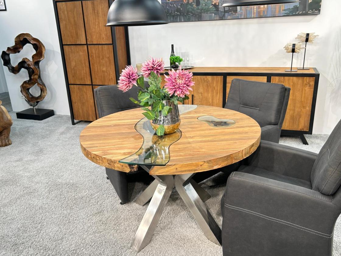 Runder Designtisch aus recyceltem Holz