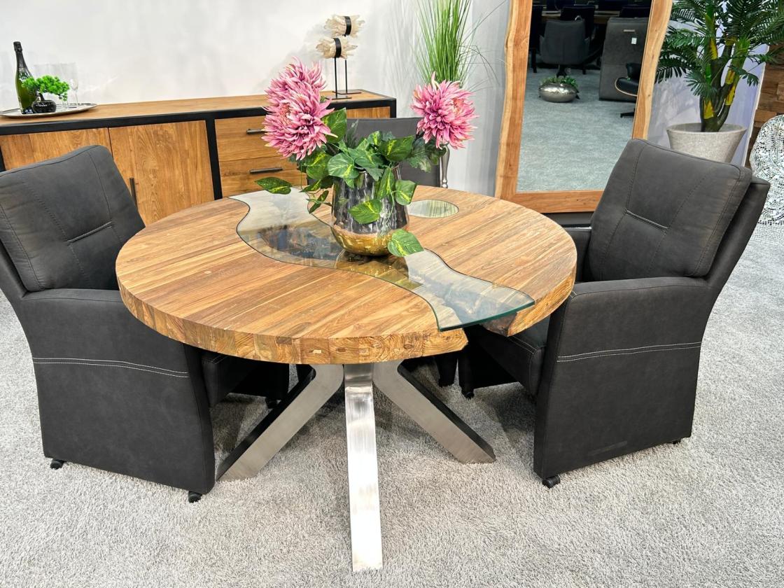 Runder Designtisch aus recyceltem Holz