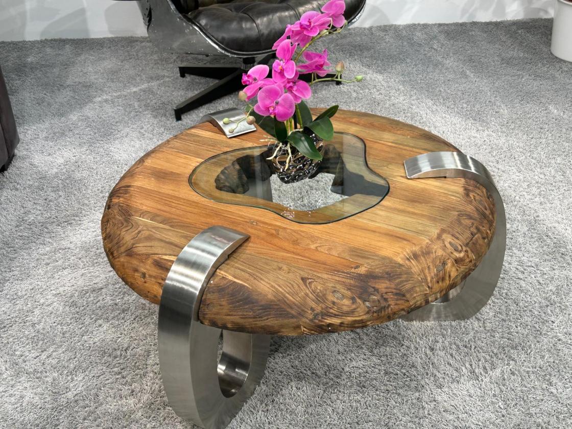Runder Couchtisch aus Holz Clash
