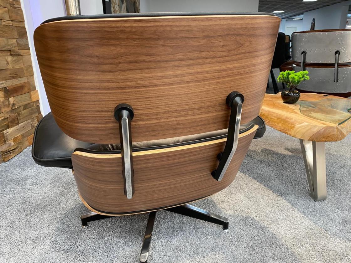 Relaxliege "Eames Lounge Chair Replika" mit Leder (schwarz) und Holz im Retro-Design