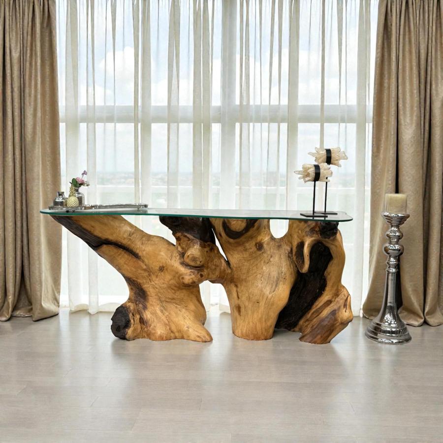 Sideboard aus Suarholz mit Glasplatte