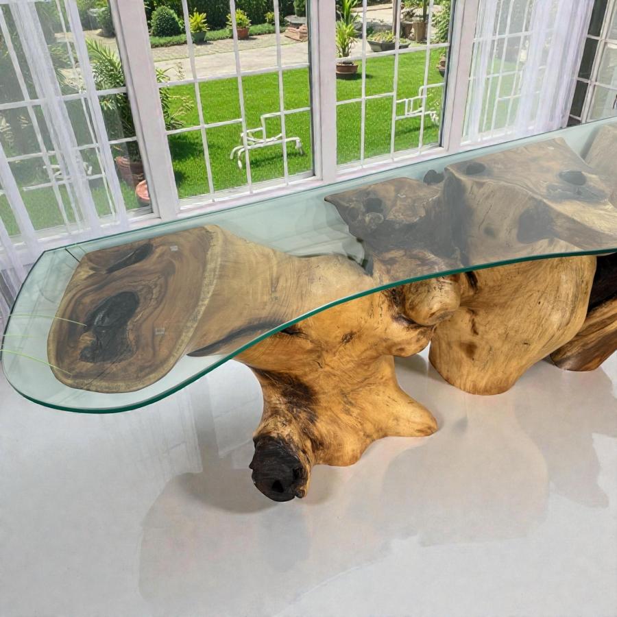 Sideboard aus Suarholz mit Glasplatte