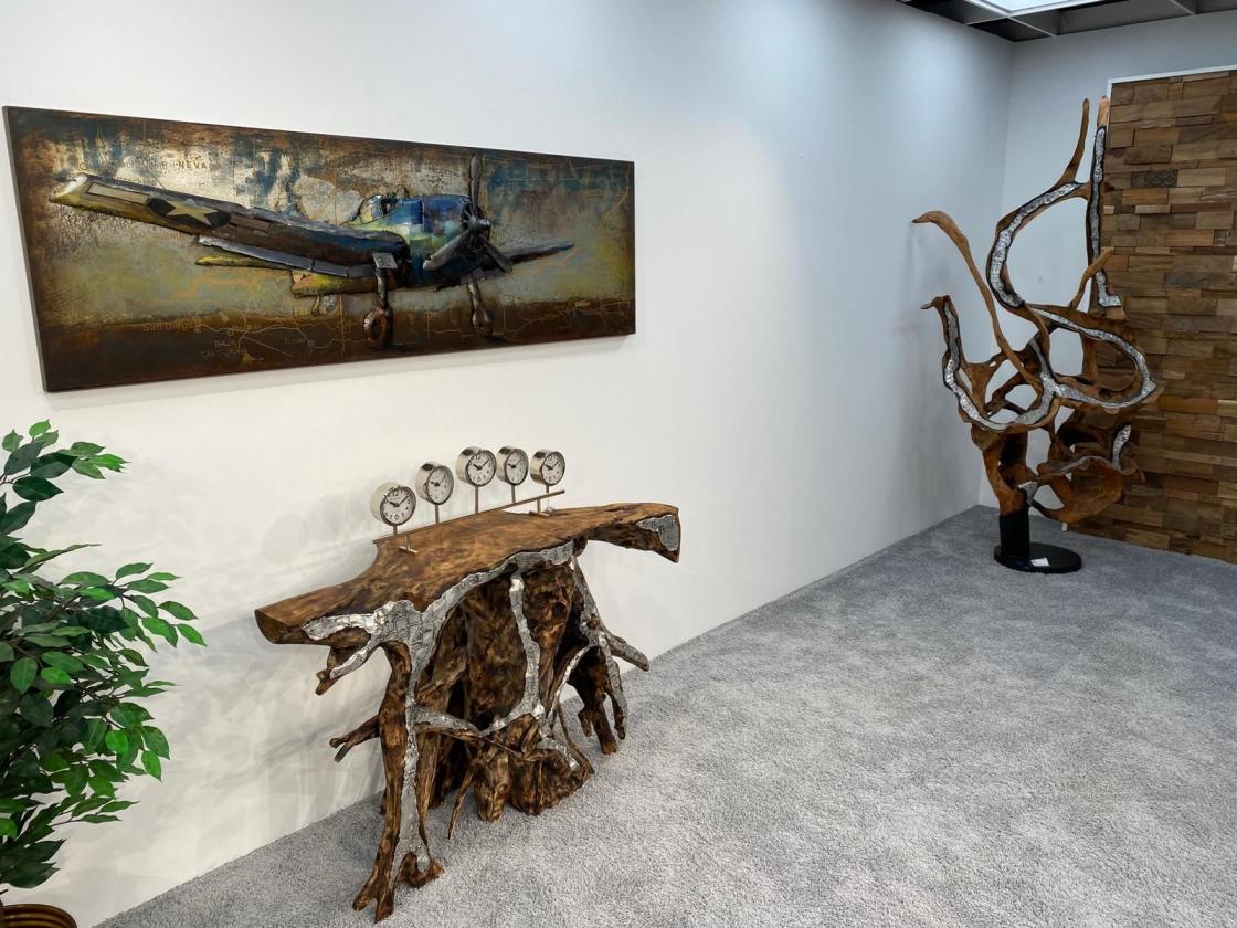 Sideboard aus Holz Baumwurzel Teakholz